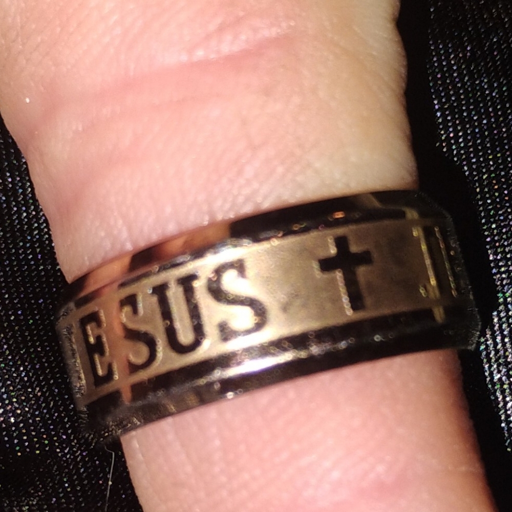 Size 5 ring